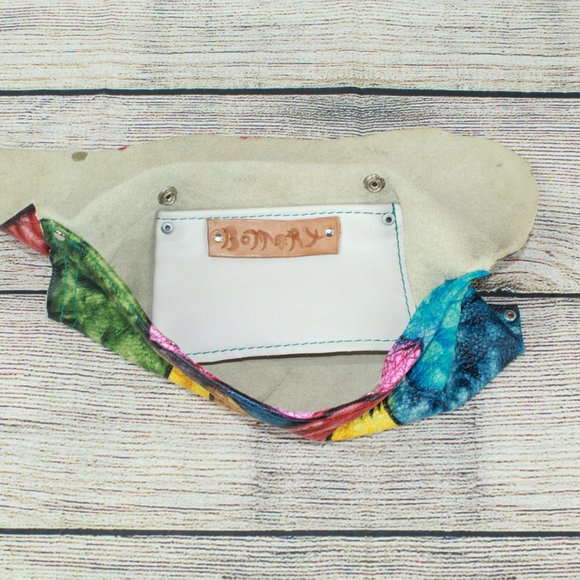 Adriana Bottary Multicolored Hand Painted Clutch Bag - Picture 9 of 11